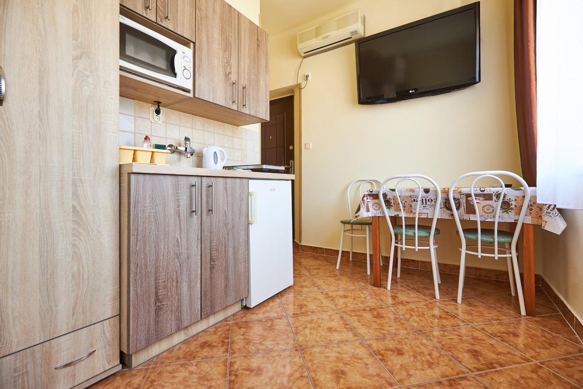 Ada 2 Apartmanhaz Hajdúszoboszló Exterior foto