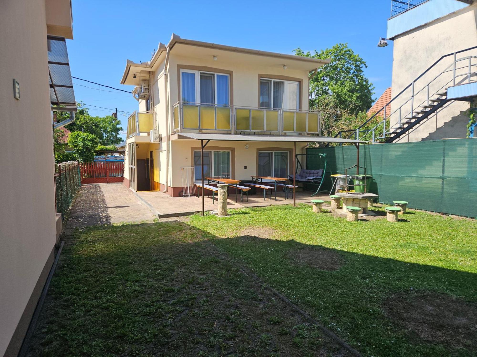 Ada 2 Apartmanhaz Hajdúszoboszló Exterior foto