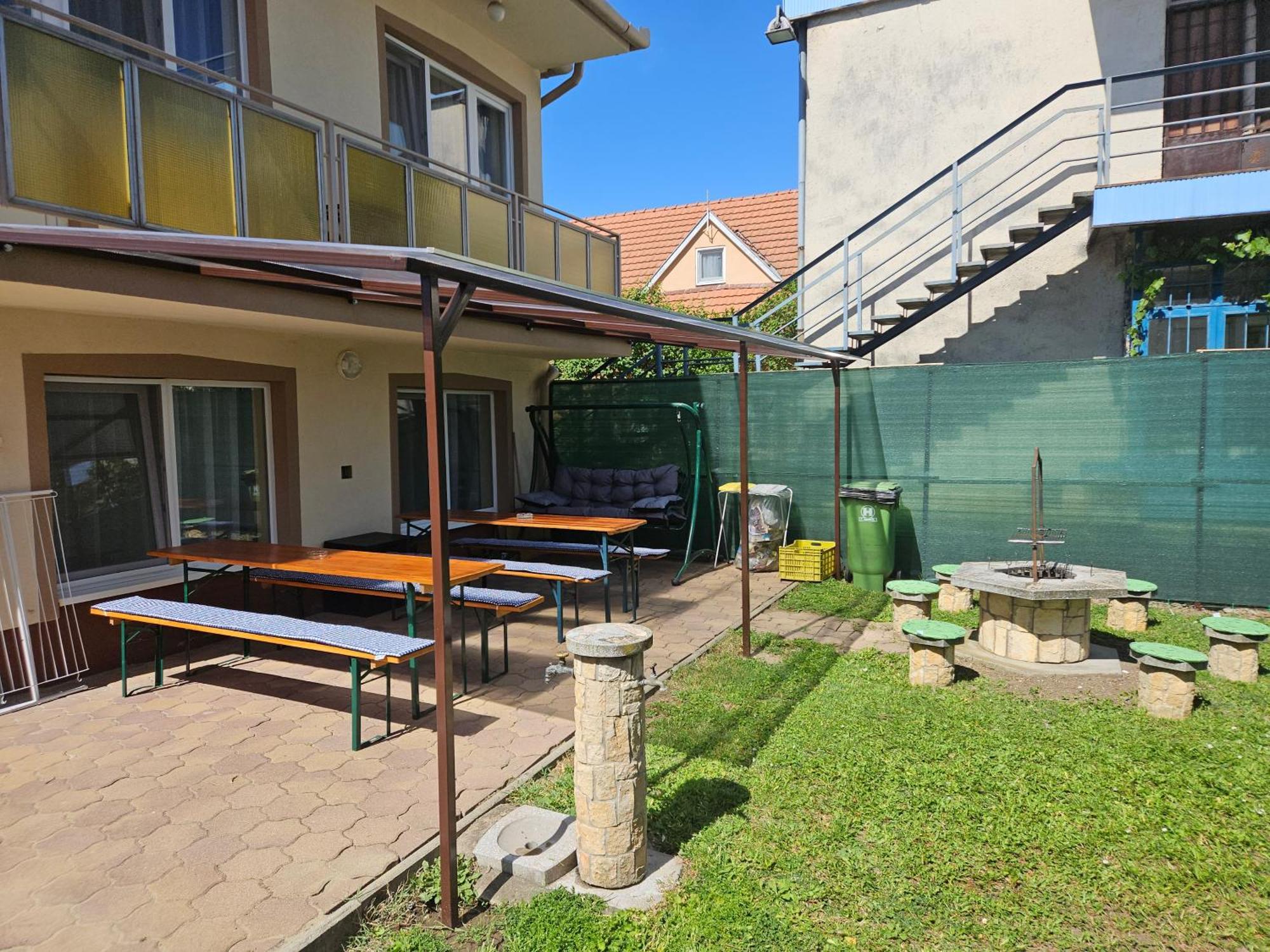 Ada 2 Apartmanhaz Hajdúszoboszló Exterior foto