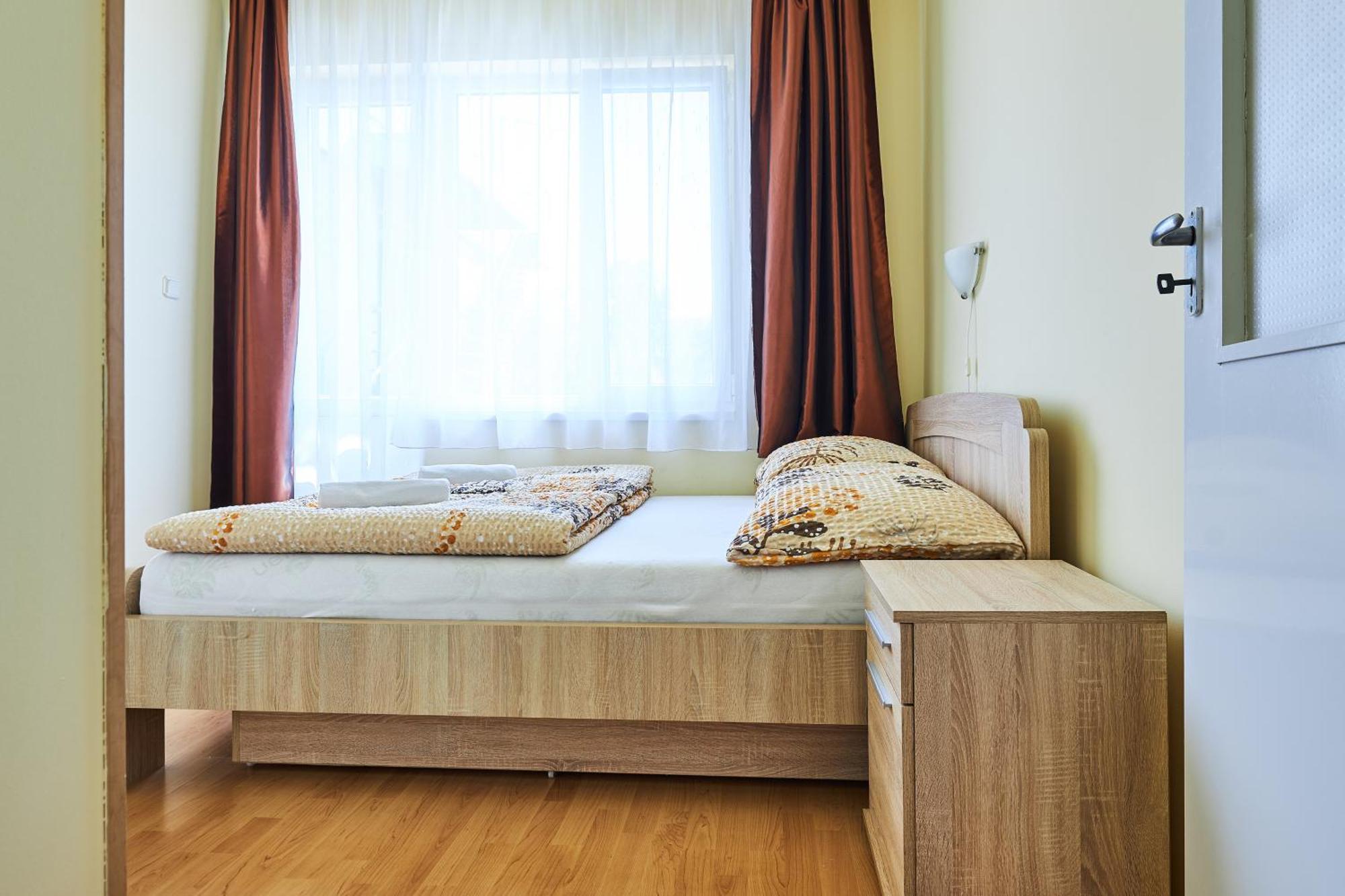 Ada 2 Apartmanhaz Hajdúszoboszló Exterior foto