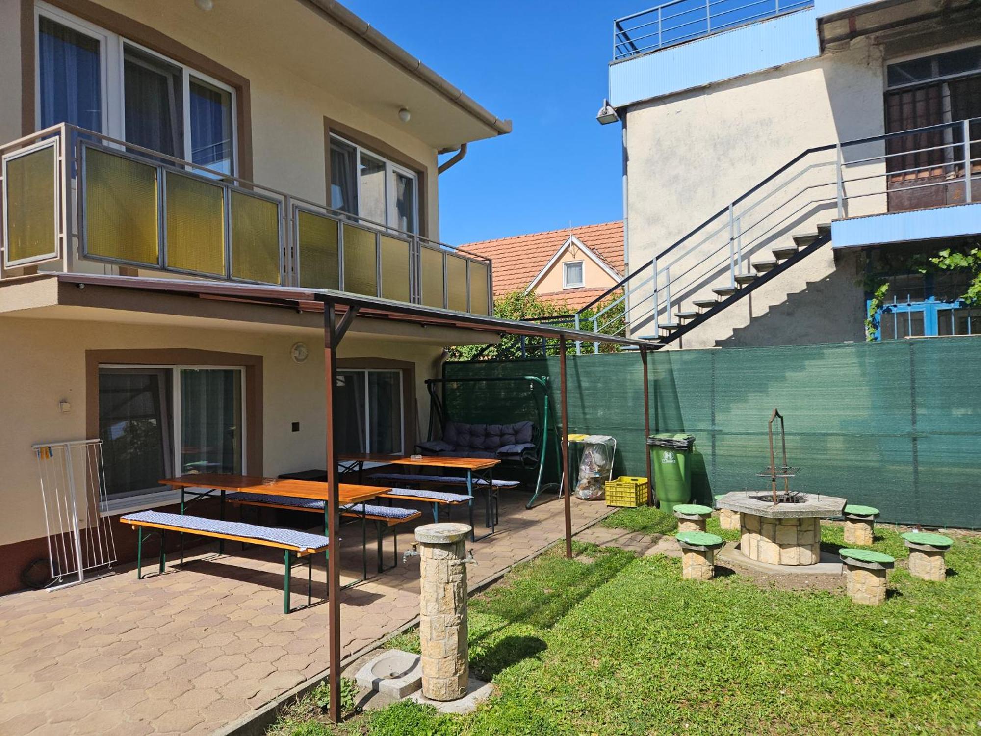 Ada 2 Apartmanhaz Hajdúszoboszló Exterior foto