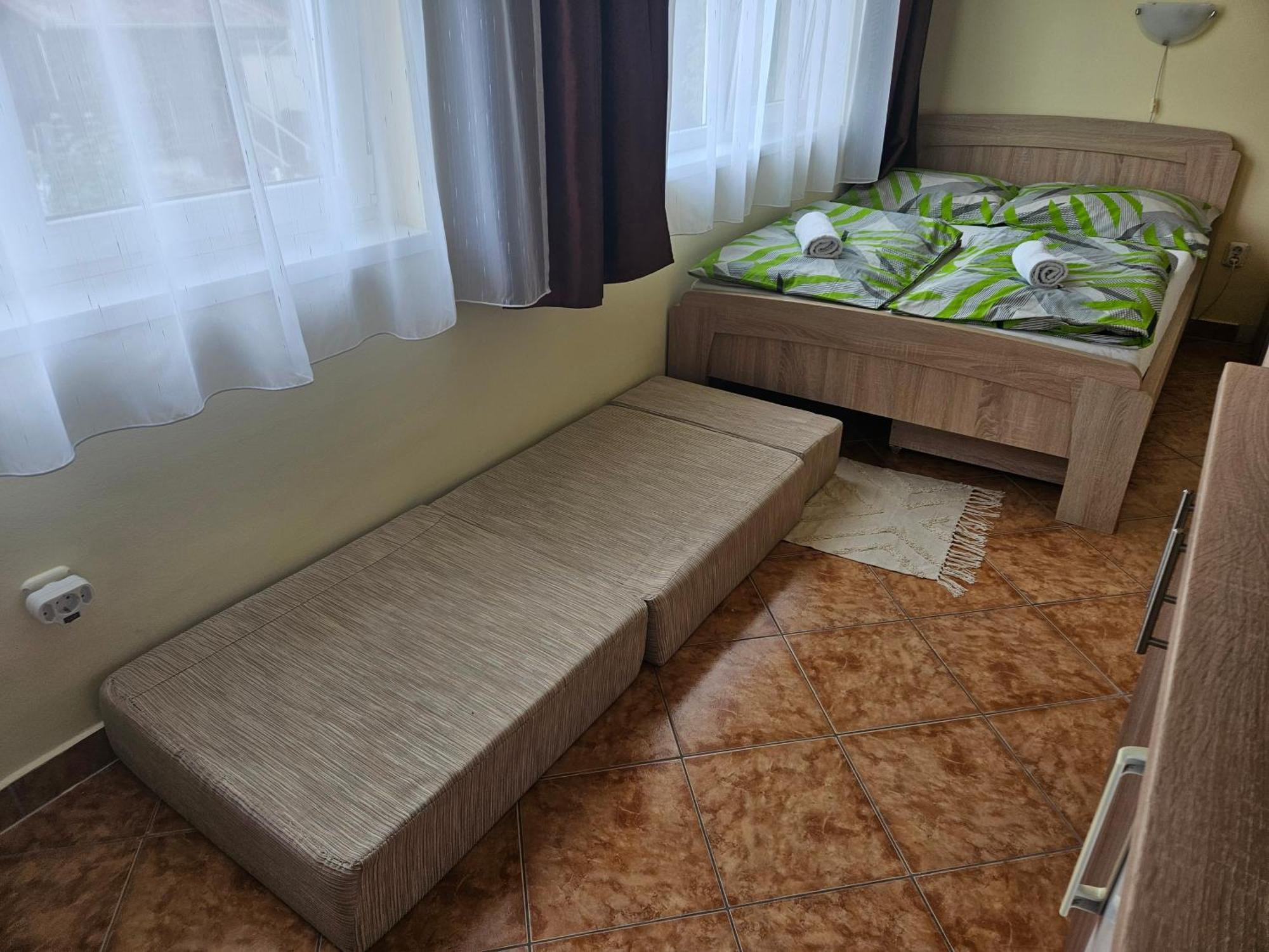 Ada 2 Apartmanhaz Hajdúszoboszló Exterior foto